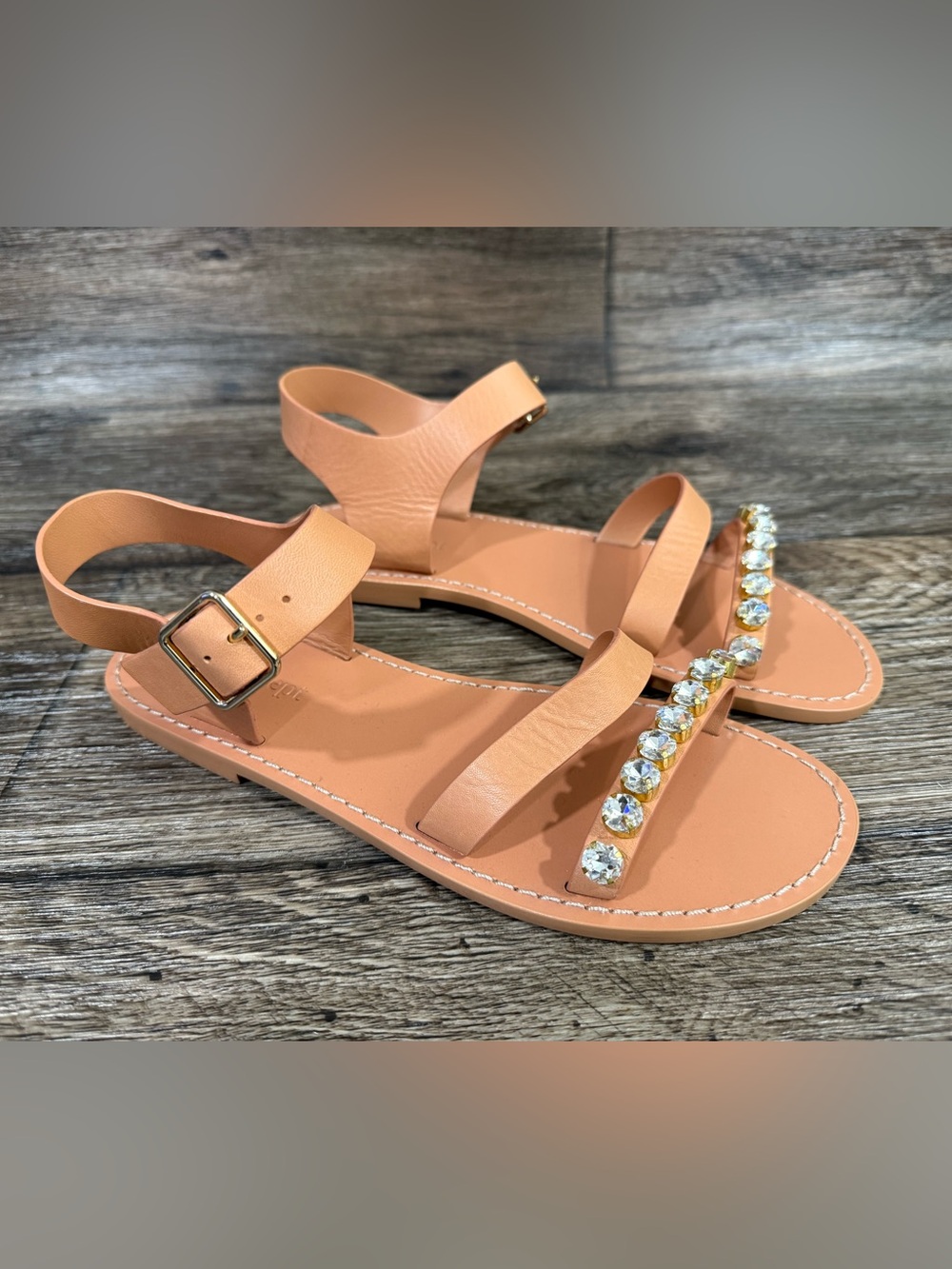 NWOB Cinq à Sept Victoria Ankle Strap Sandal 7 US/ 37 EU